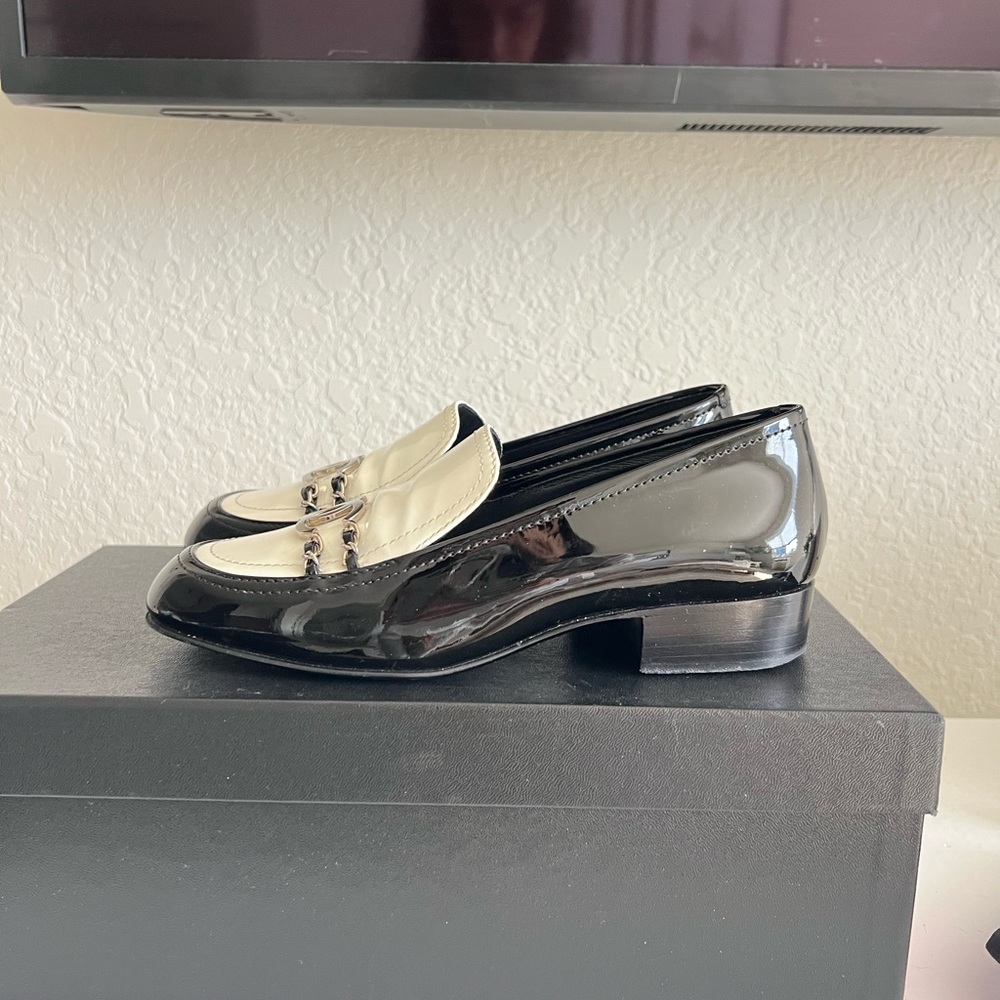 Chanel Loafers 2016 Collection Size 36 - Picture 5 of 5